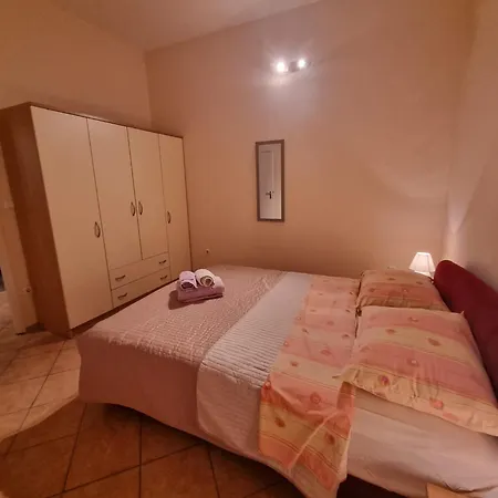 Angelina Apartament *
