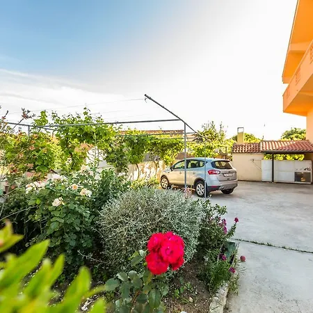 Apartament Angelina *